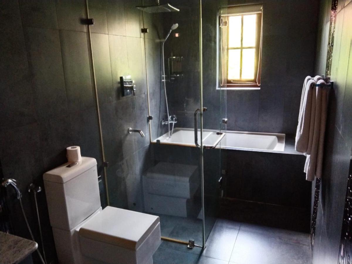 Hotel Ellen\u2019s Place Colombo