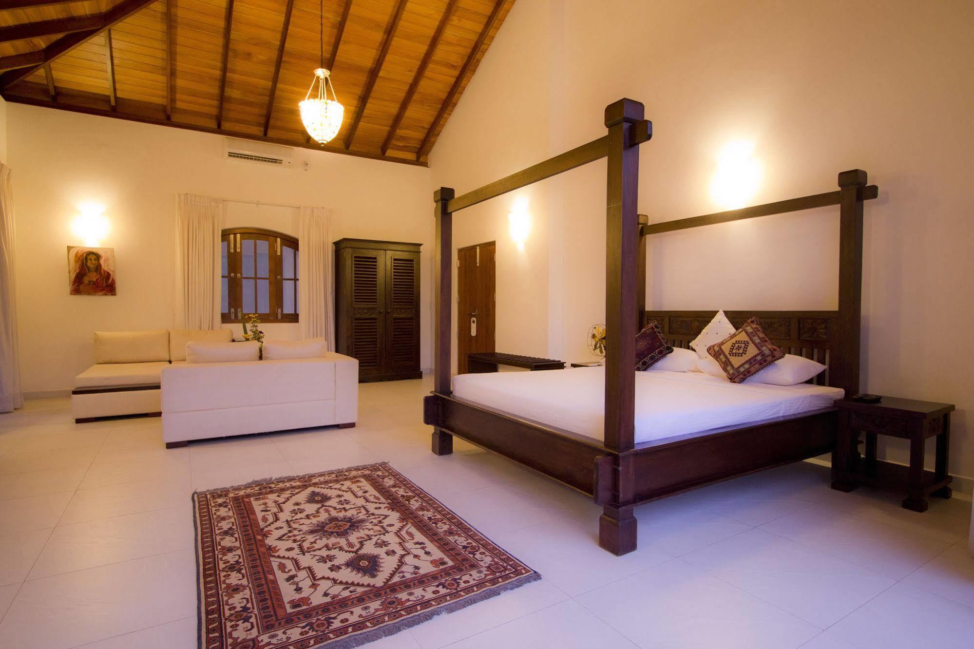 Hotel Ellen\u2019s Place 3*