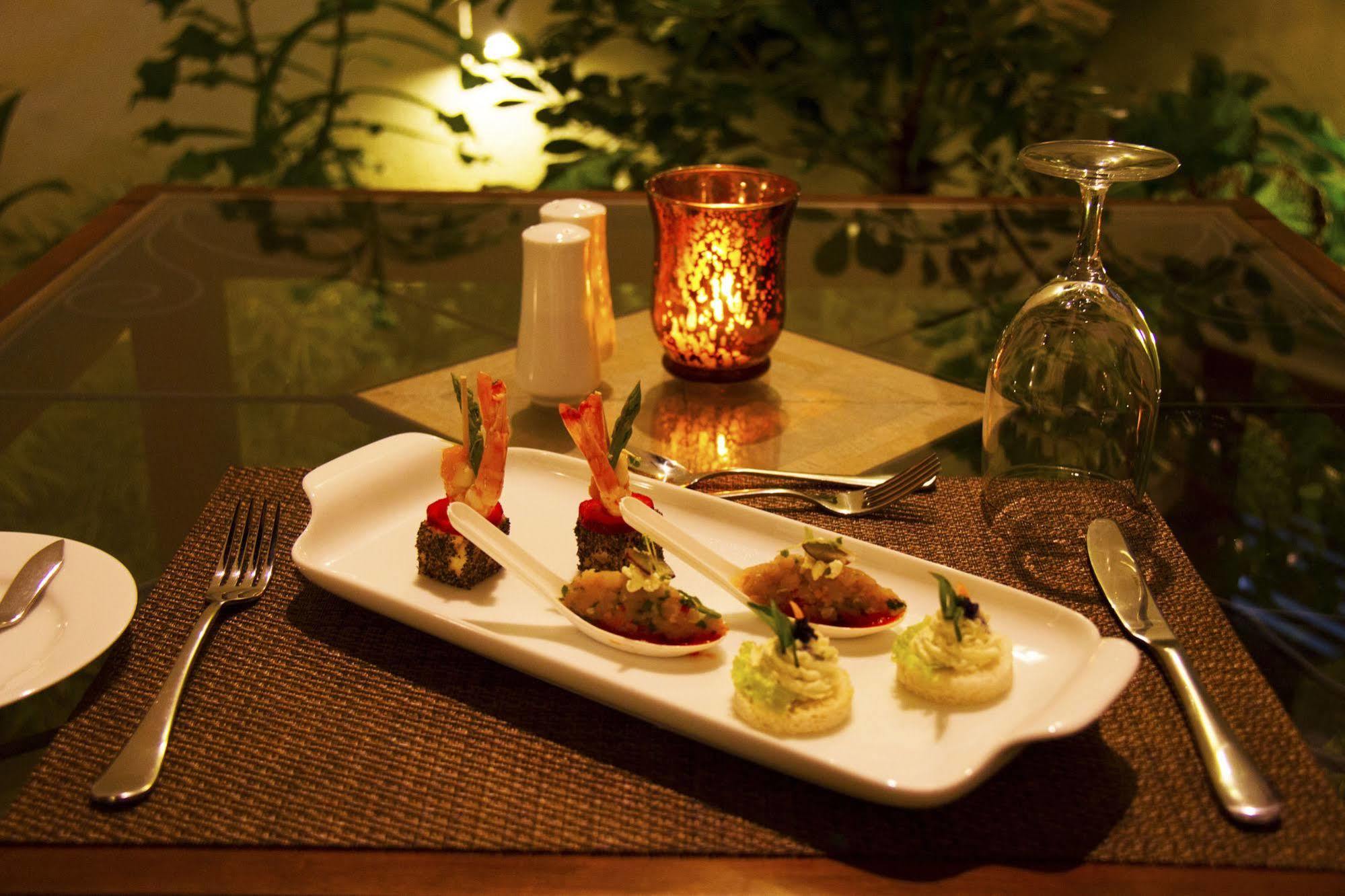 Hotel Ellen\u2019s Place Colombo