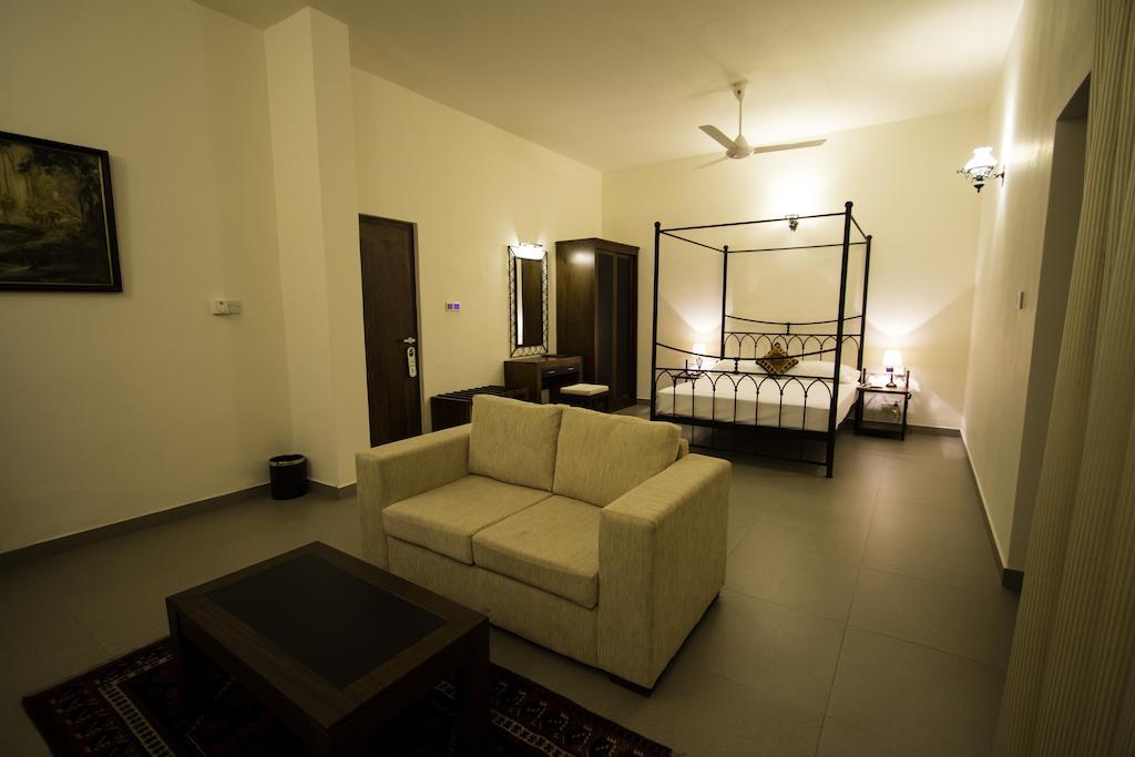 Ellen's Place 3* Colombo