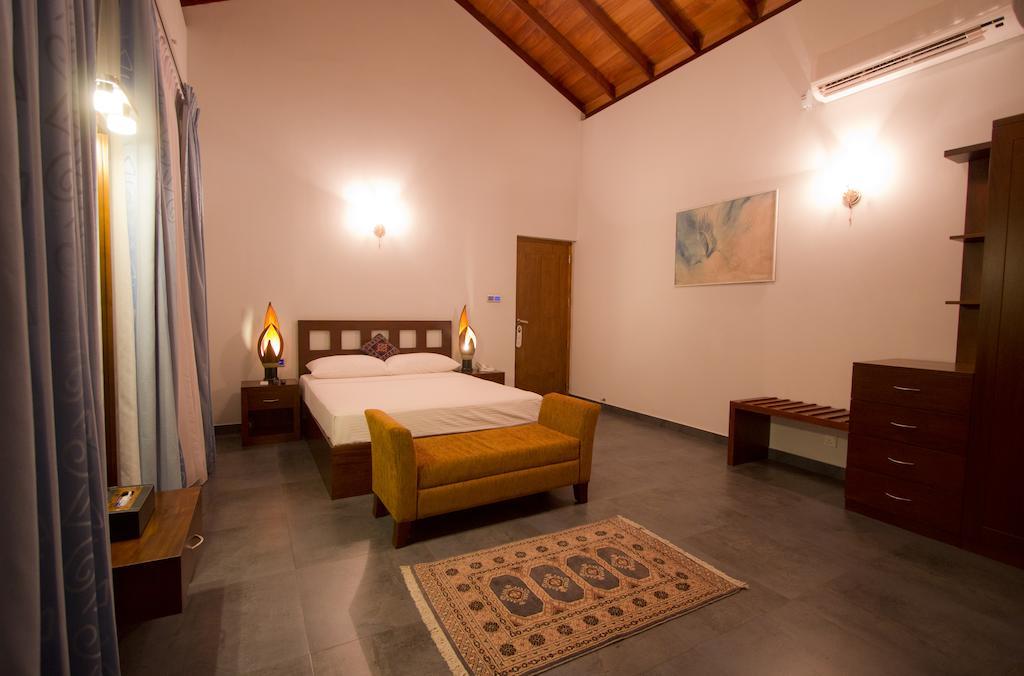 Hotel Ellen's Place 3*