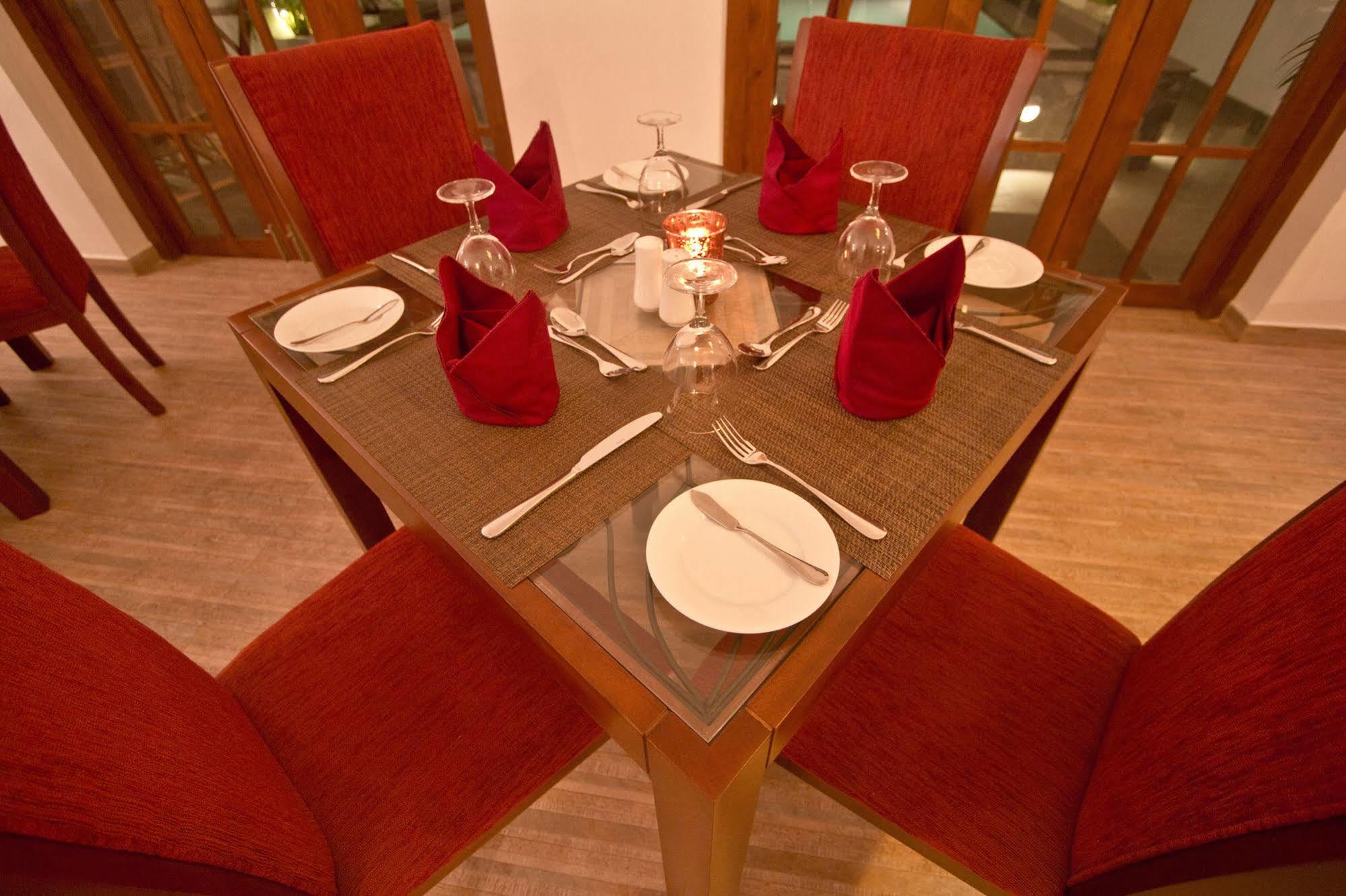 Hotel Ellen's Place 3*